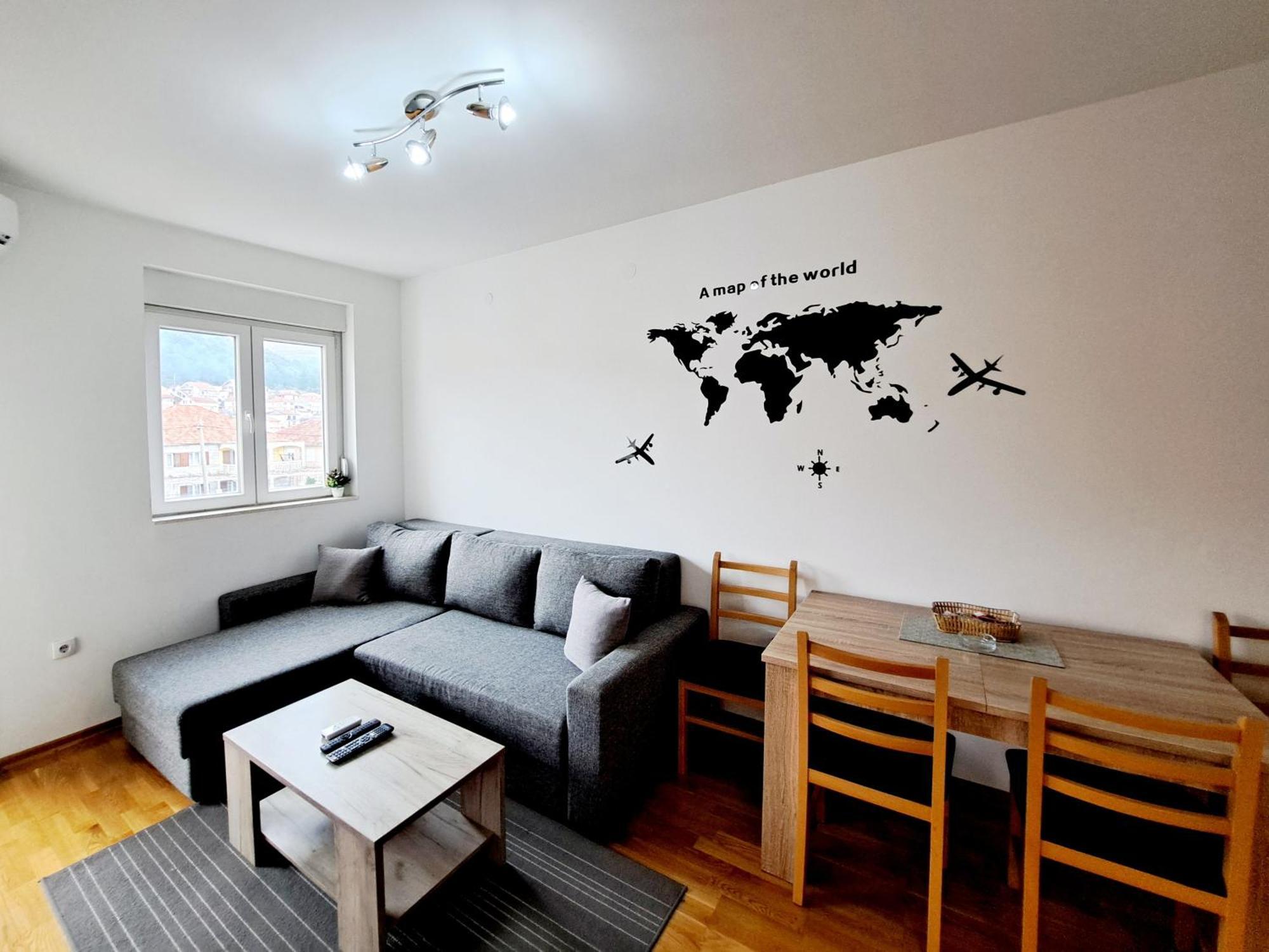 Apartman Panorama เทรบินเย ภายนอก รูปภาพ