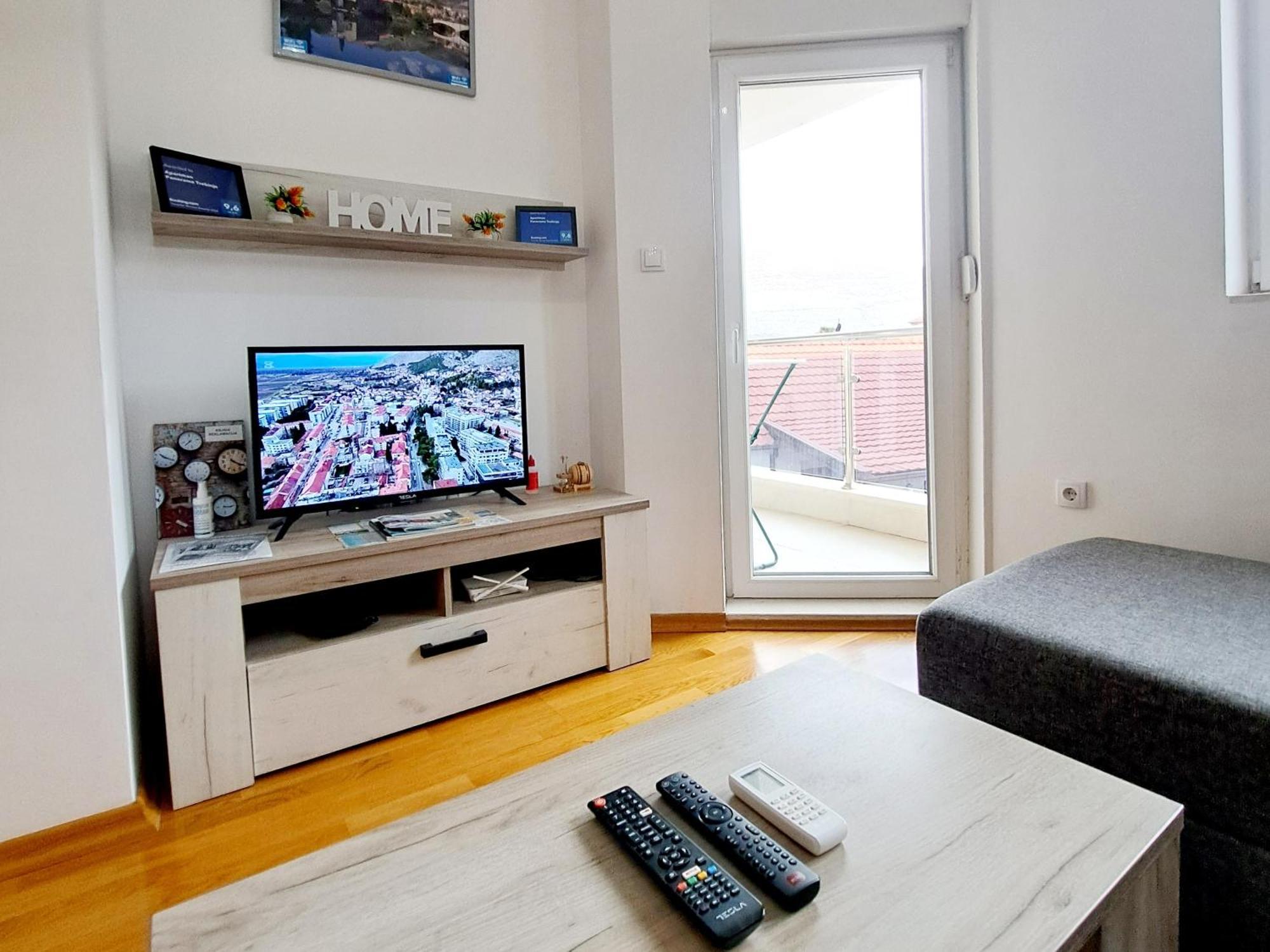 Apartman Panorama เทรบินเย ภายนอก รูปภาพ